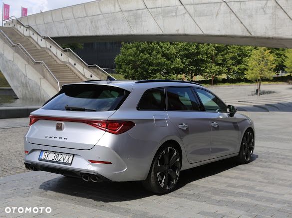 Cupra Leon Sportstourer 2.0 TSI 4Drive VZ DSG - 2