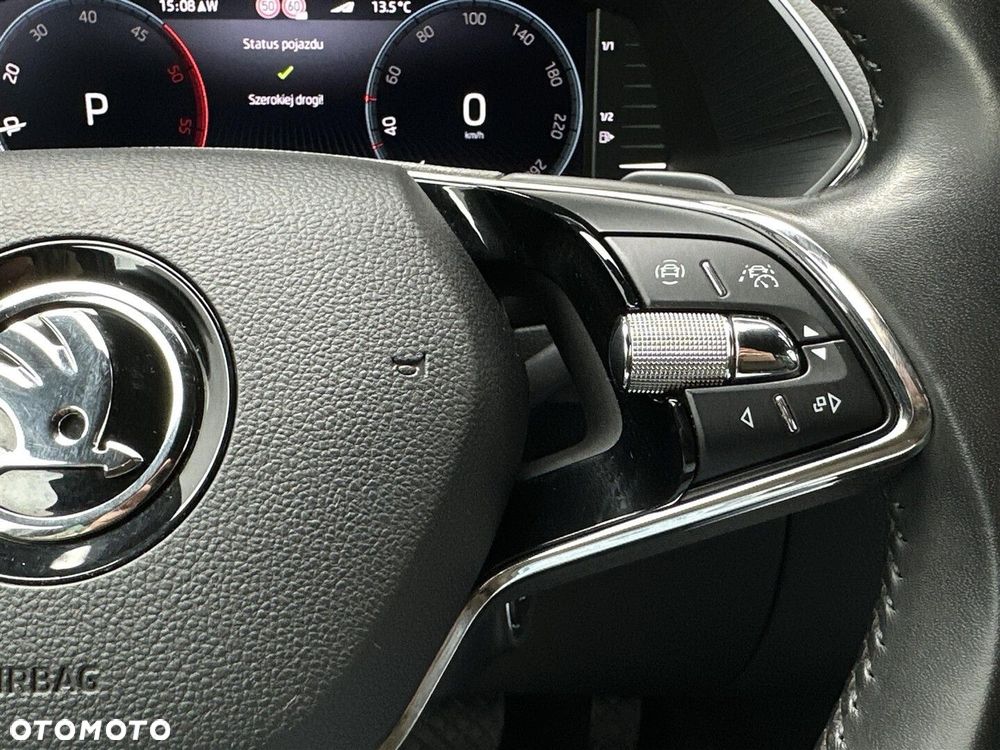 Skoda Superb 2.0 TDI SCR 4x4 L&K DSG - 18