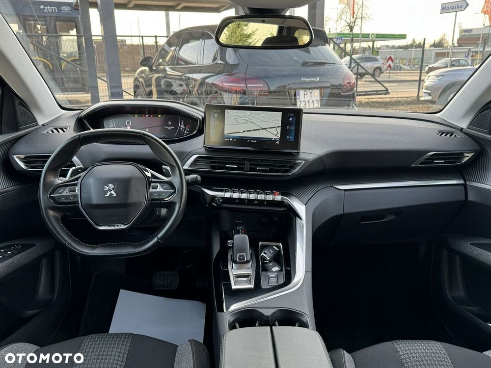 Peugeot 5008 - 17