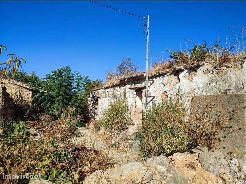 Casa / Villa T2 em São Brás de Alportel de 216 m2 - Grande imagem: 3/9