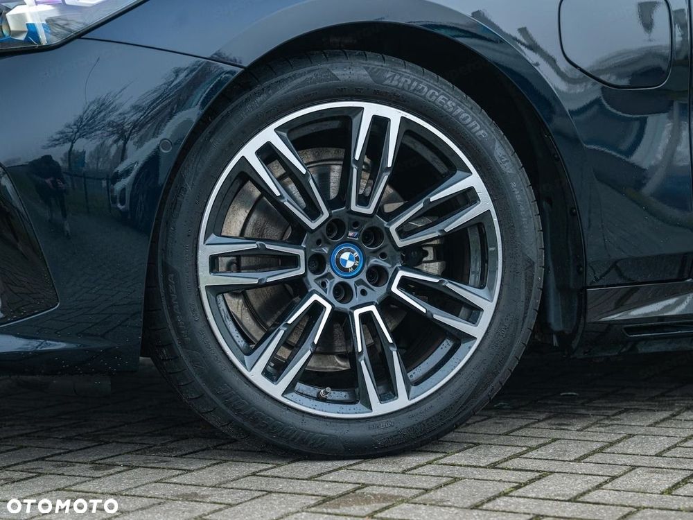 BMW Seria 5 530e PHEV M Sport - 19
