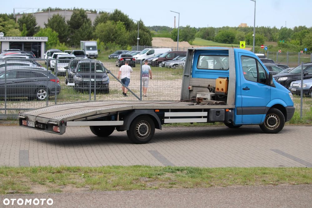 Mercedes-Benz Sprinter - 8