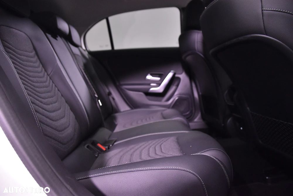 Mercedes-Benz A 180 - 13