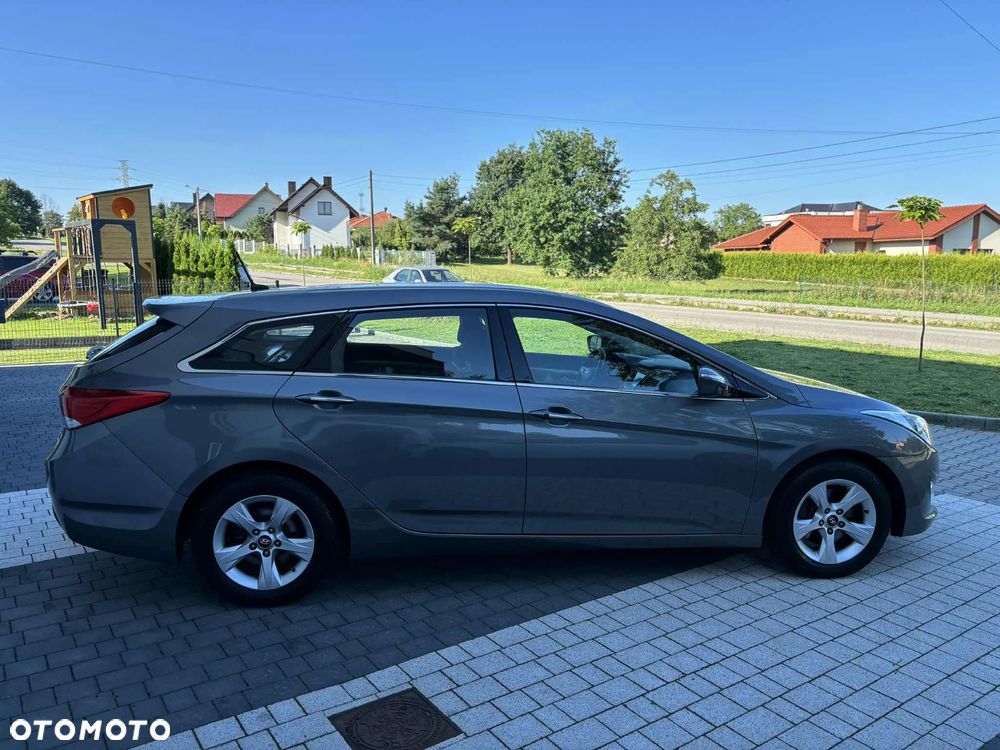 Hyundai i40 1.7 CRDi Comfort + - 17