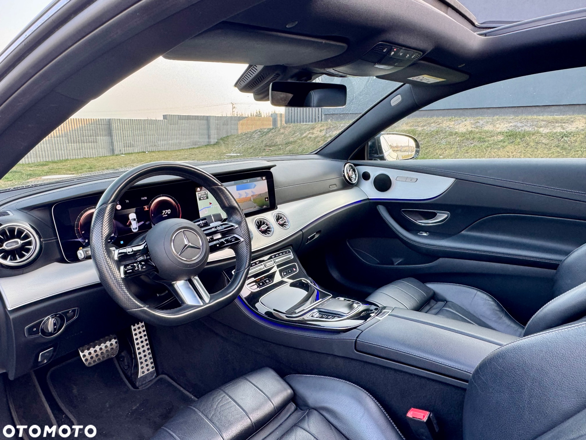 Mercedes-Benz Klasa E 220 d Coupe 4-Matic AMG - 16