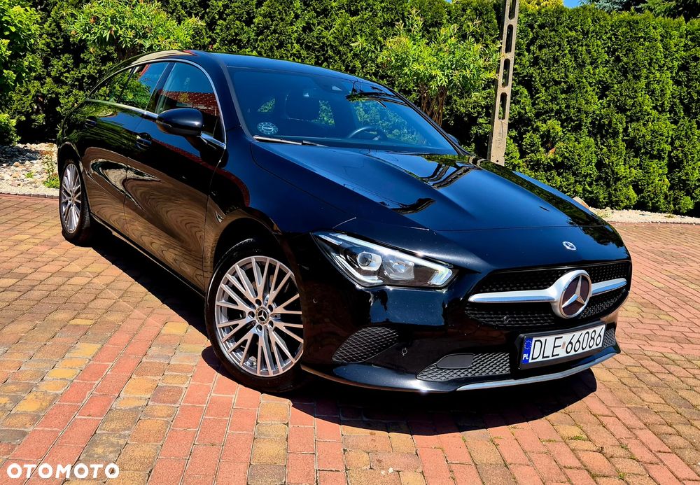 Mercedes-Benz CLA 250 e 8G-DCT Progressive Line Advanced - 8