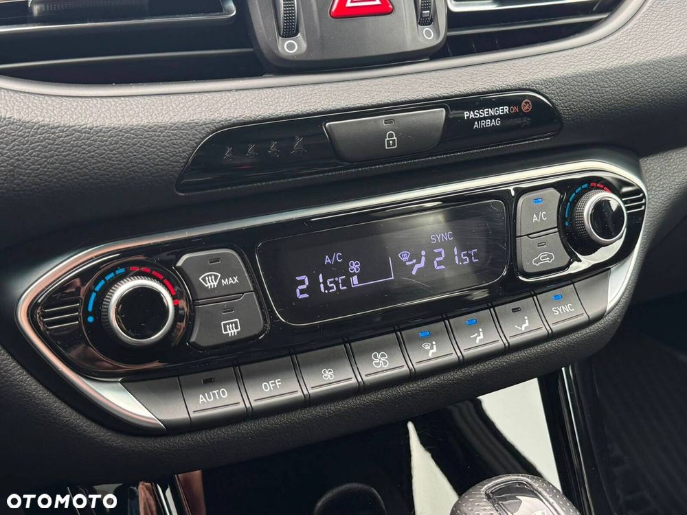 Hyundai i30 - 18