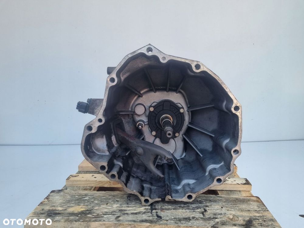 Nissan Cabstar 3.0 TD SKRZYNIA BIEGÓW manualna MANUAL - 3