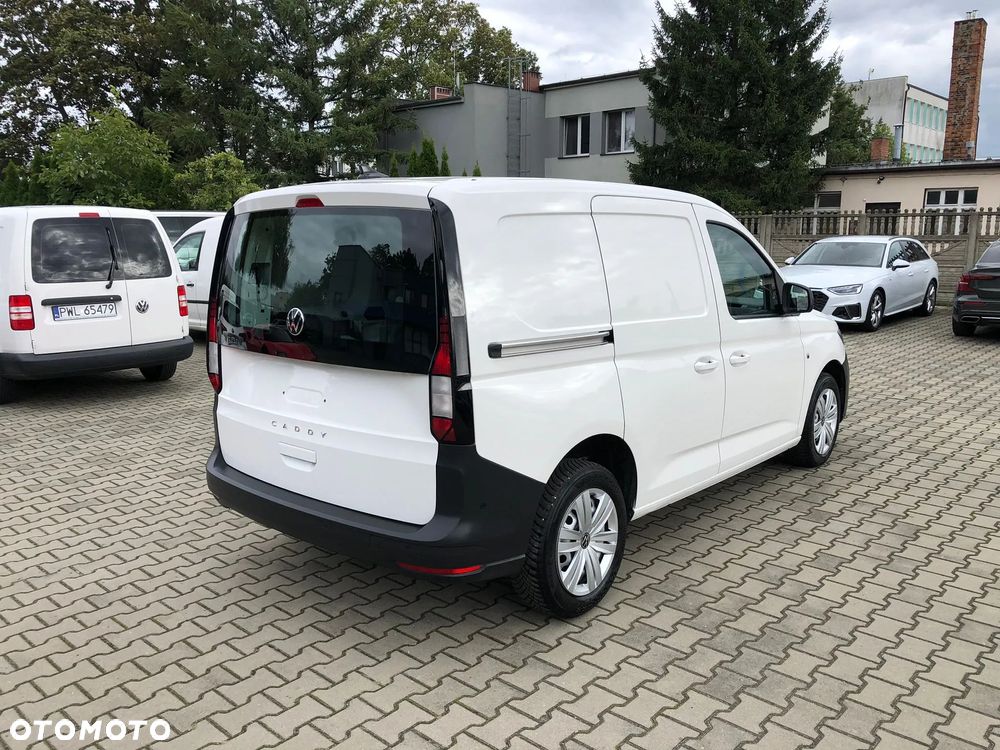Volkswagen Caddy 2.0 TDI DSG - 5