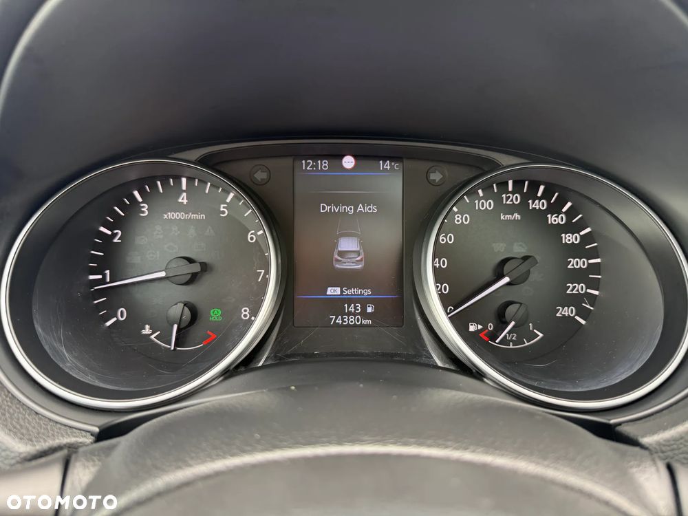 Nissan Qashqai 1.3 DIG-T N-WAY - 16