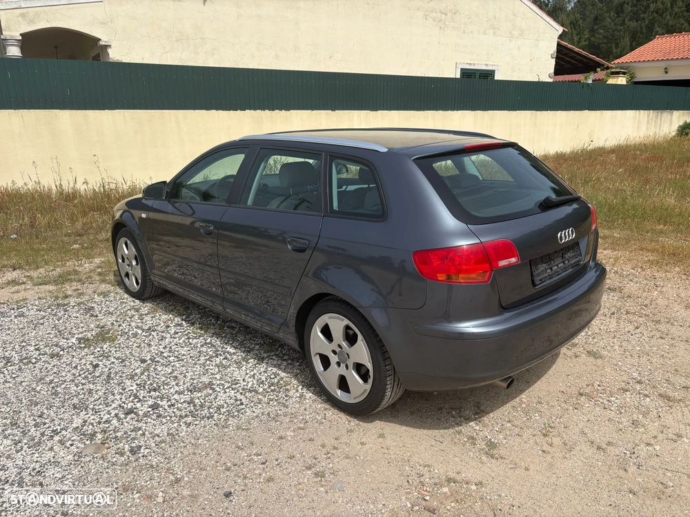 Audi A3 Sportback 1.6 Attraction - 2