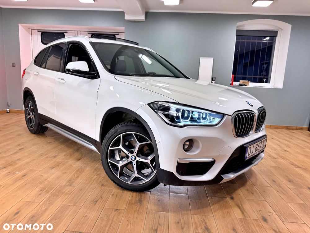 BMW X1 sDrive18i Sport Line - 10