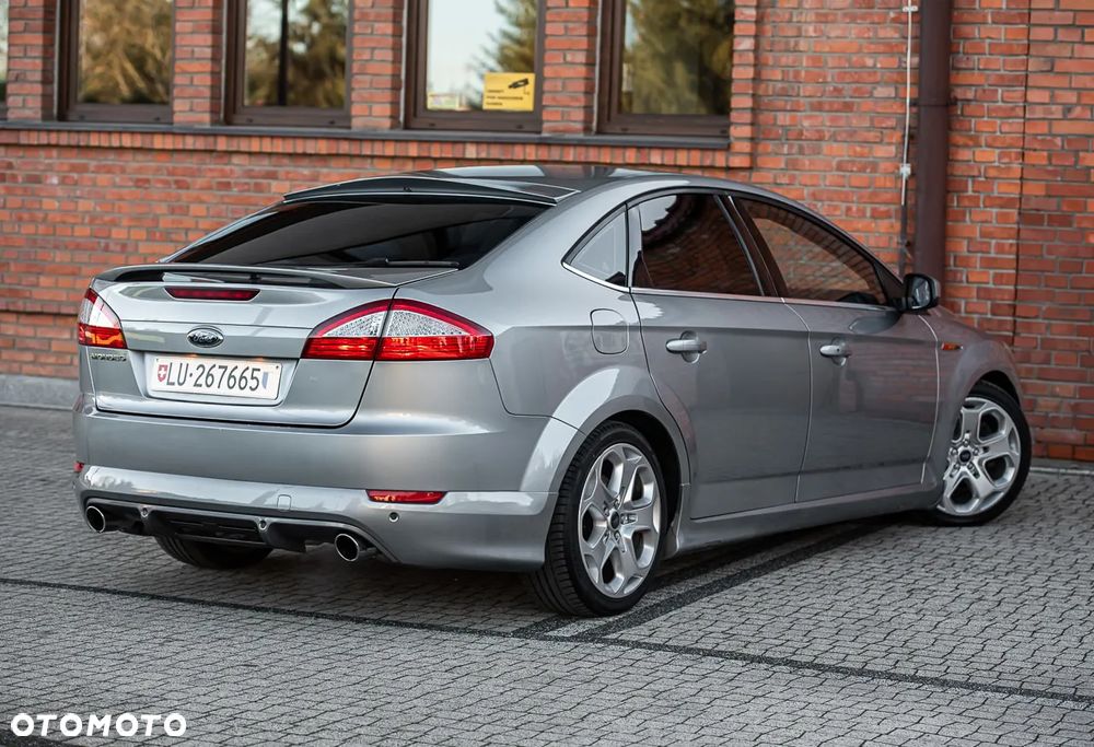 Ford Mondeo 2.5 Black Magic - 13