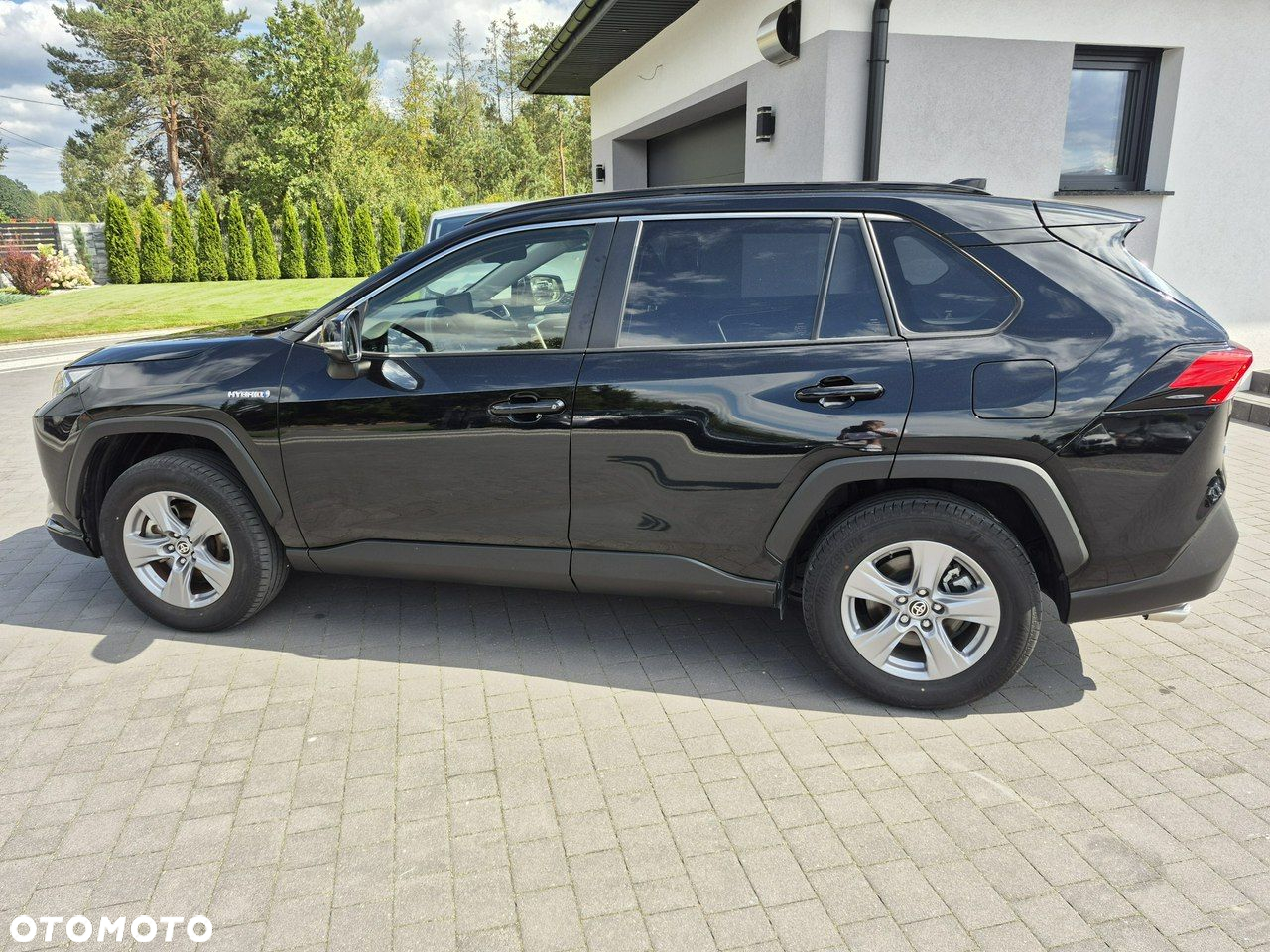 Toyota RAV4 - 3