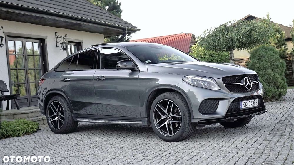 Mercedes-Benz GLE - 17