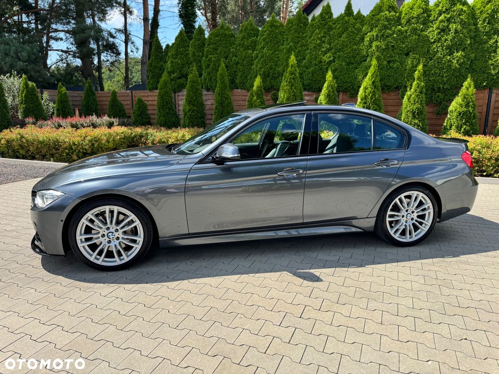 BMW Seria 3 335i Sport-Aut Sport Line - 11