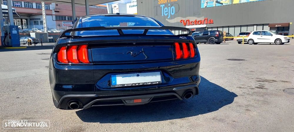 Ford Mustang 2.3i EcoBoost Aut. - 4