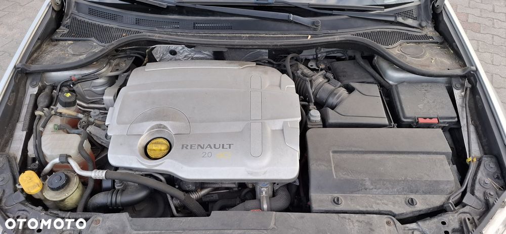 Renault Laguna 2.0 dCi Expression - 17