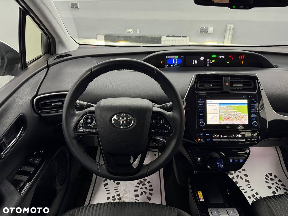 Toyota Prius 1.8 Hybrid Premium - 10