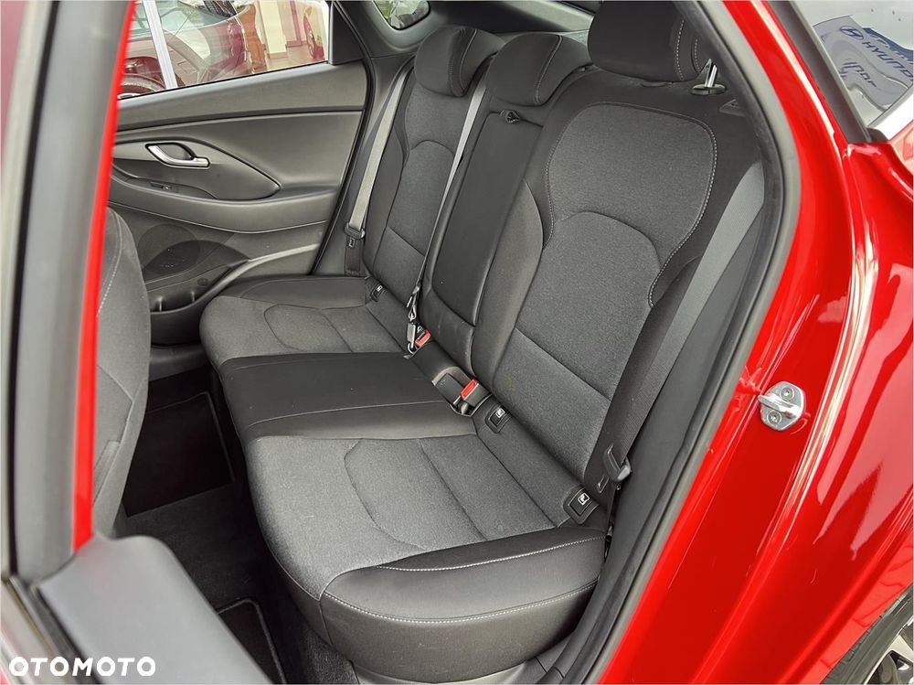 Hyundai i30 1.0 T-GDI Smart DCT - 23