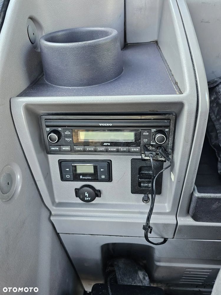 Volvo EC250 EL - 12