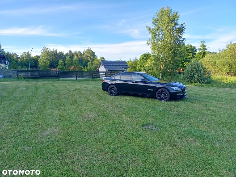 BMW Seria 7 740d xDrive - 3