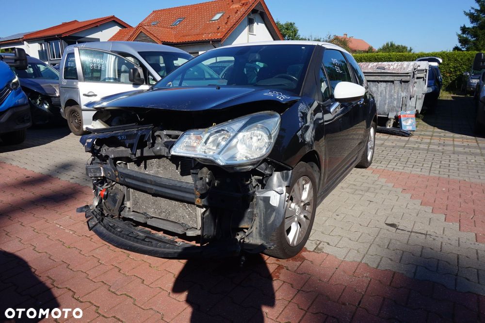 CITROEN DS3 I 2010 EXL 1.6 HDI DV6DTED4 92KM 20DP66 CZARNY na części - 1