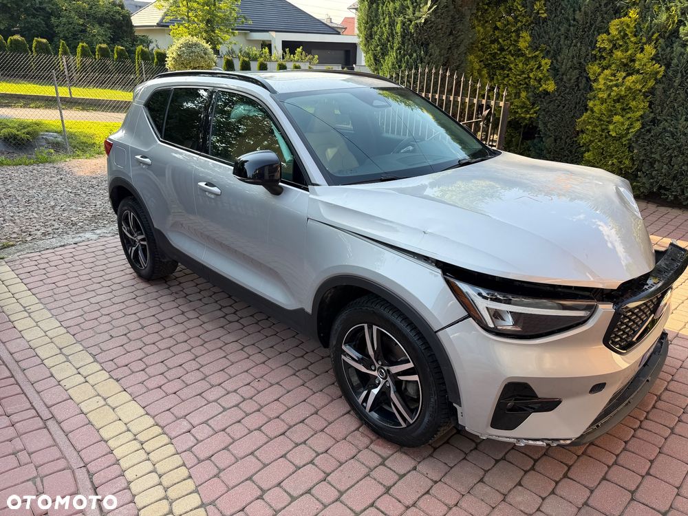 Volvo XC 40 B5 B AWD Ultimate Dark - 5