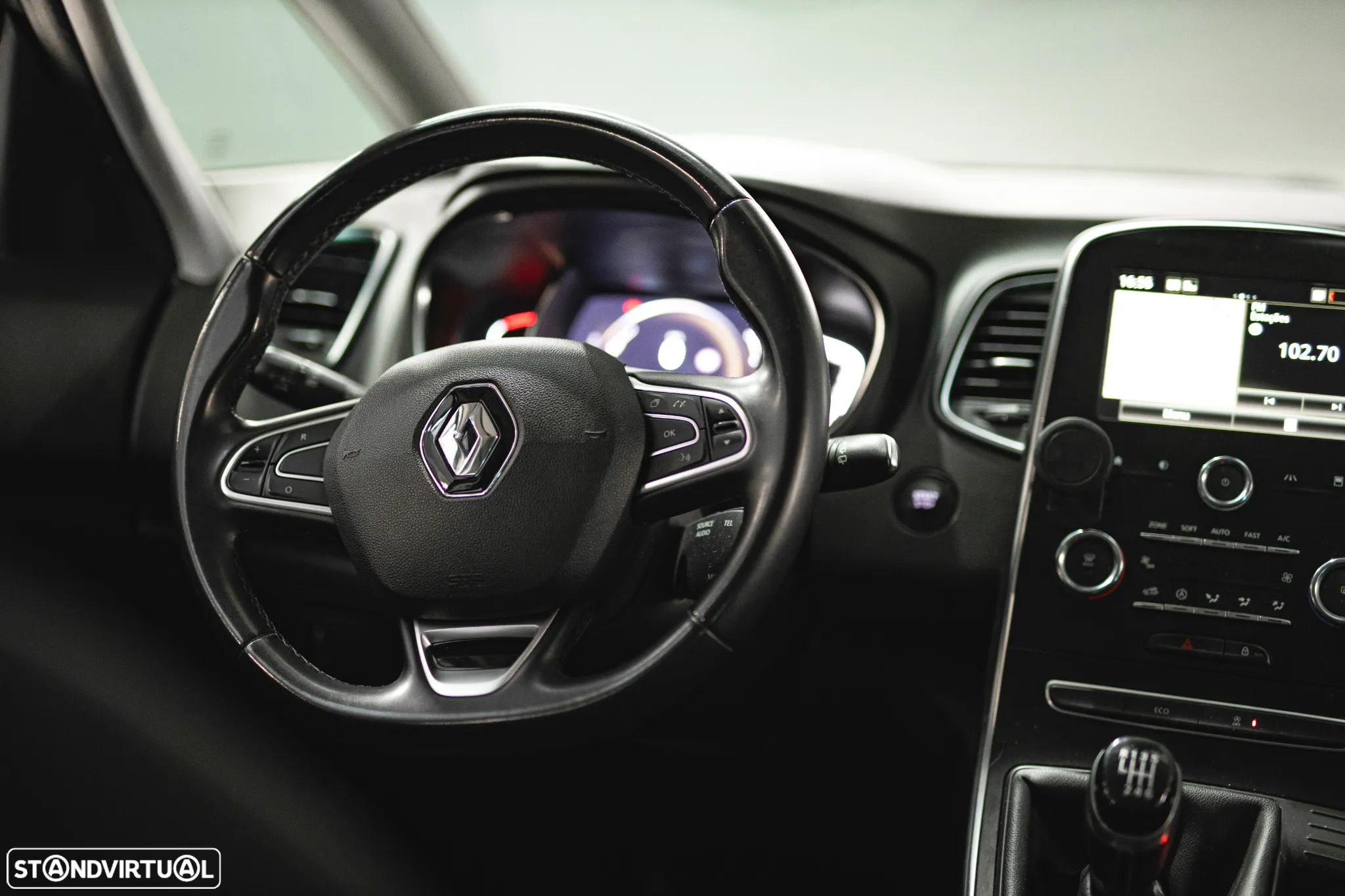 Renault Grand Scénic ver-1-7-blue-dci-limited - 12