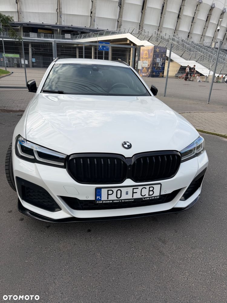 BMW Seria 5 530d xDrive mHEV M Sport sport - 11