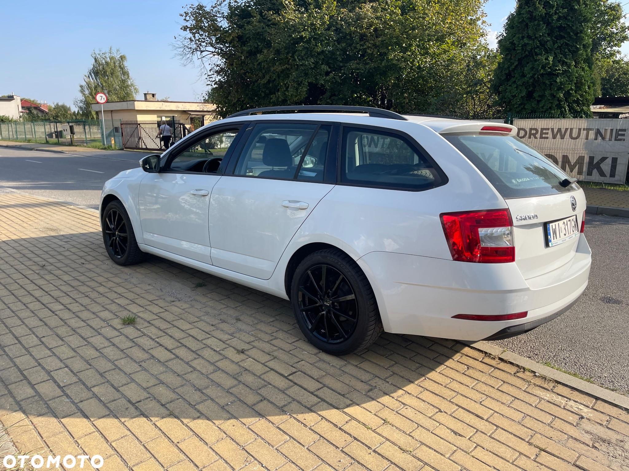 Skoda Octavia 1.6 TDI Ambition - 12
