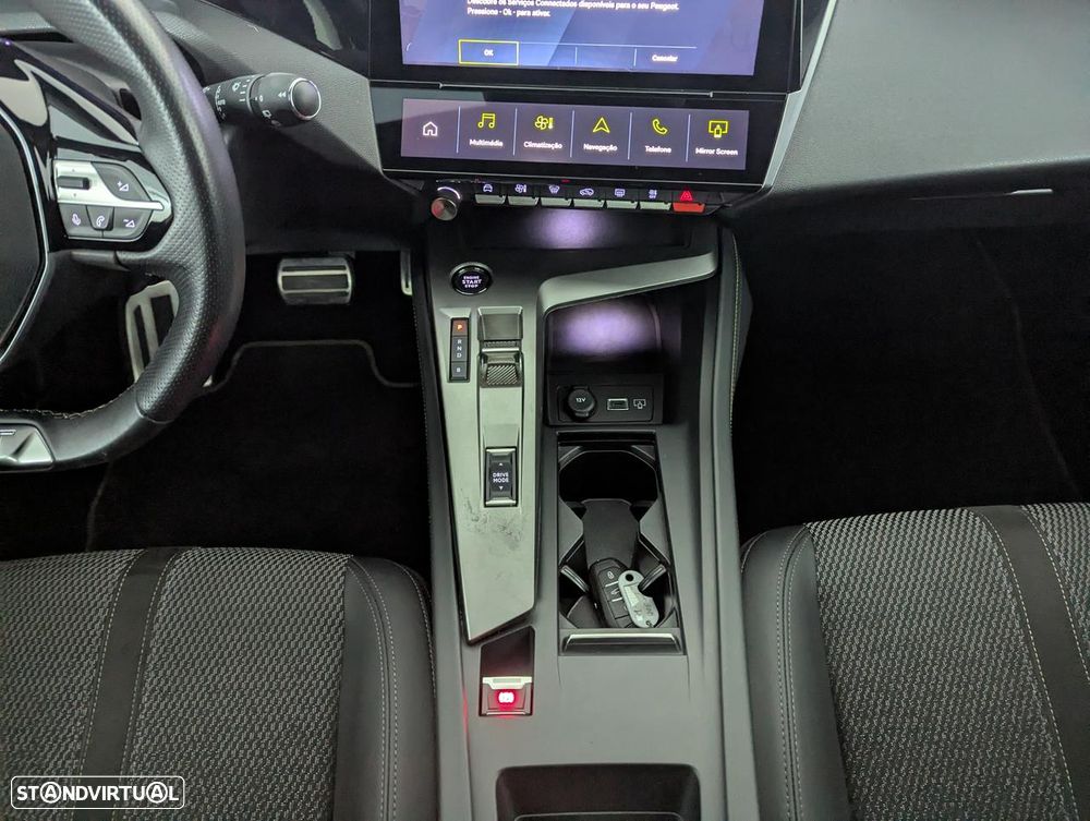 Peugeot 308 1.6 Hybrid GT e-EAT8 - 24