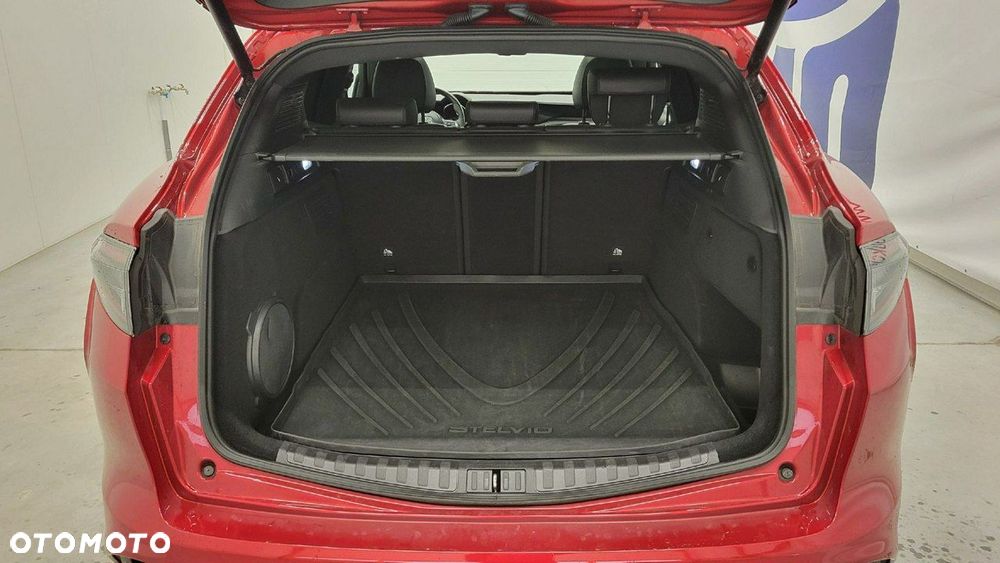 Alfa Romeo Stelvio 2.9 V6 Bi-Turbo Quadrifoglio Q4 - 20
