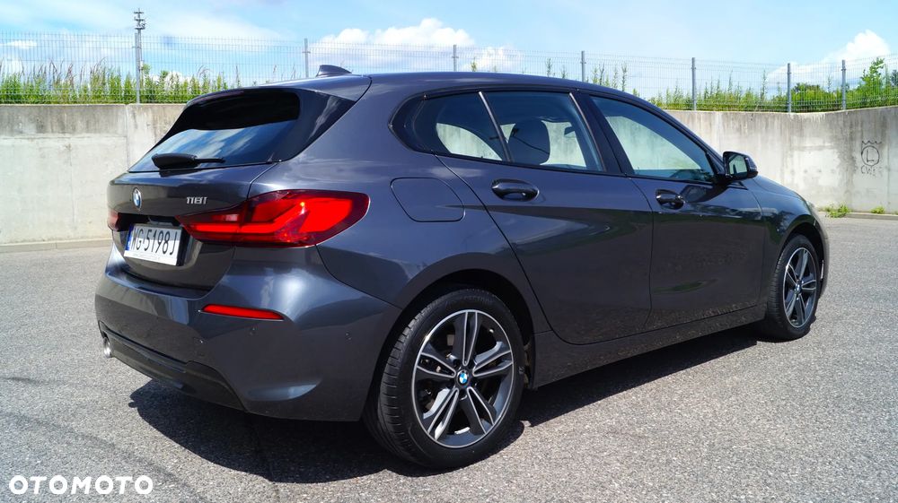 BMW Seria 1 118i Sport Line - 6