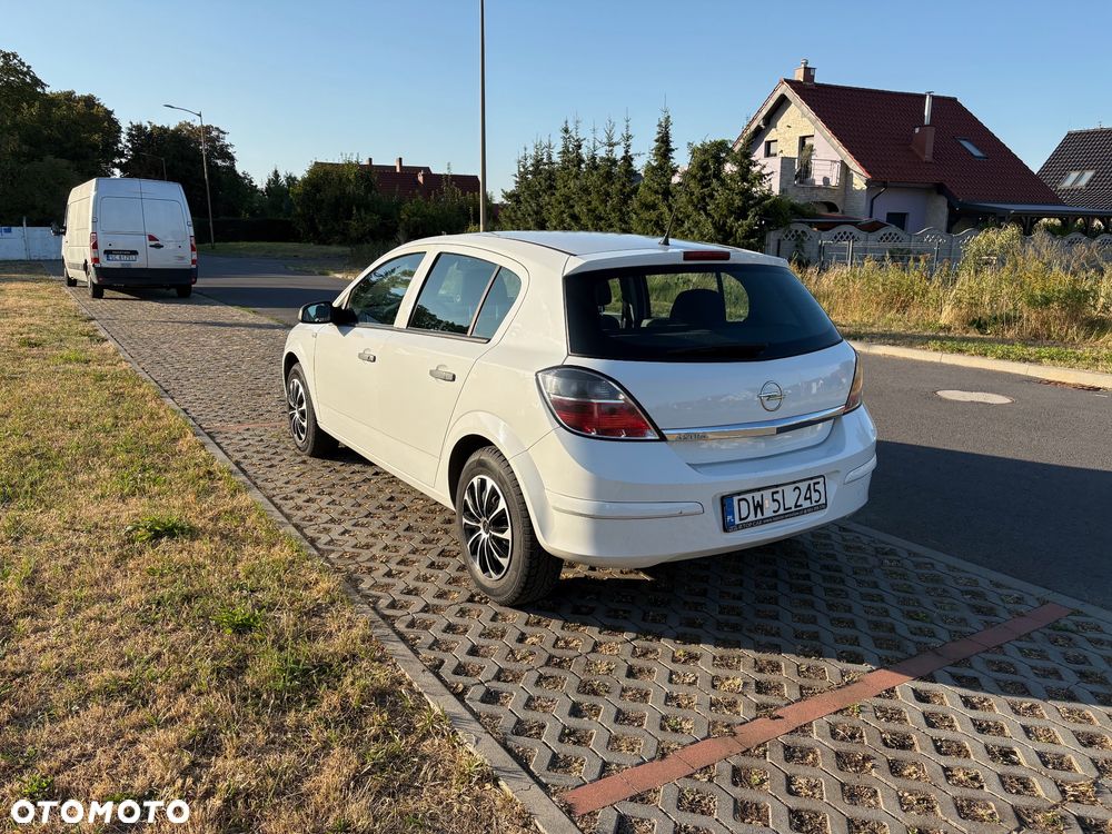 Opel Astra 1.4 - 5