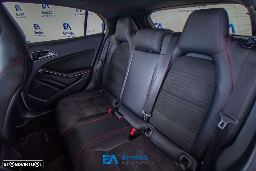 Mercedes-Benz GLA 220 d AMG Line - 25