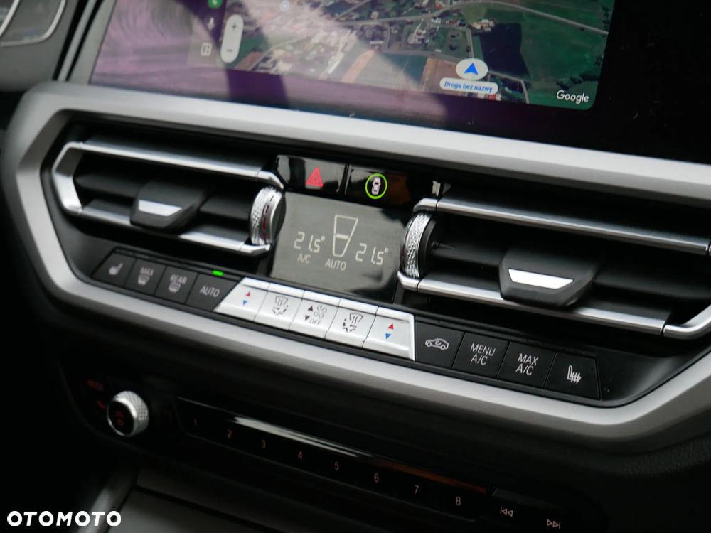 BMW Seria 3 320d MHEV - 22