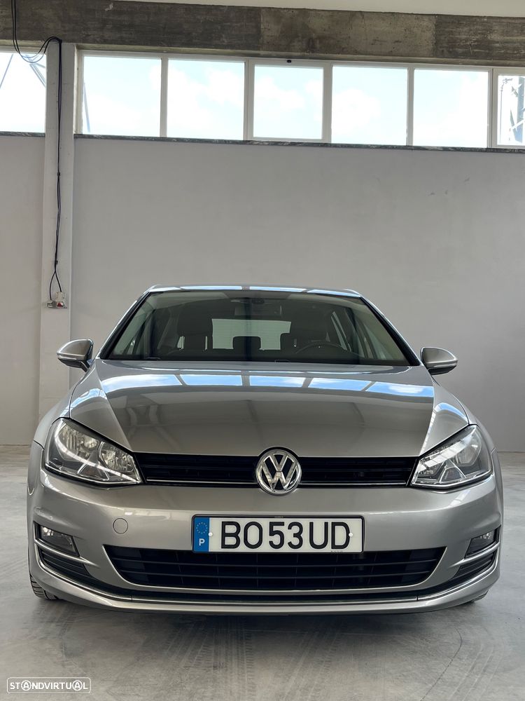 VW Golf 1.6 TDi DPF Highline - 4