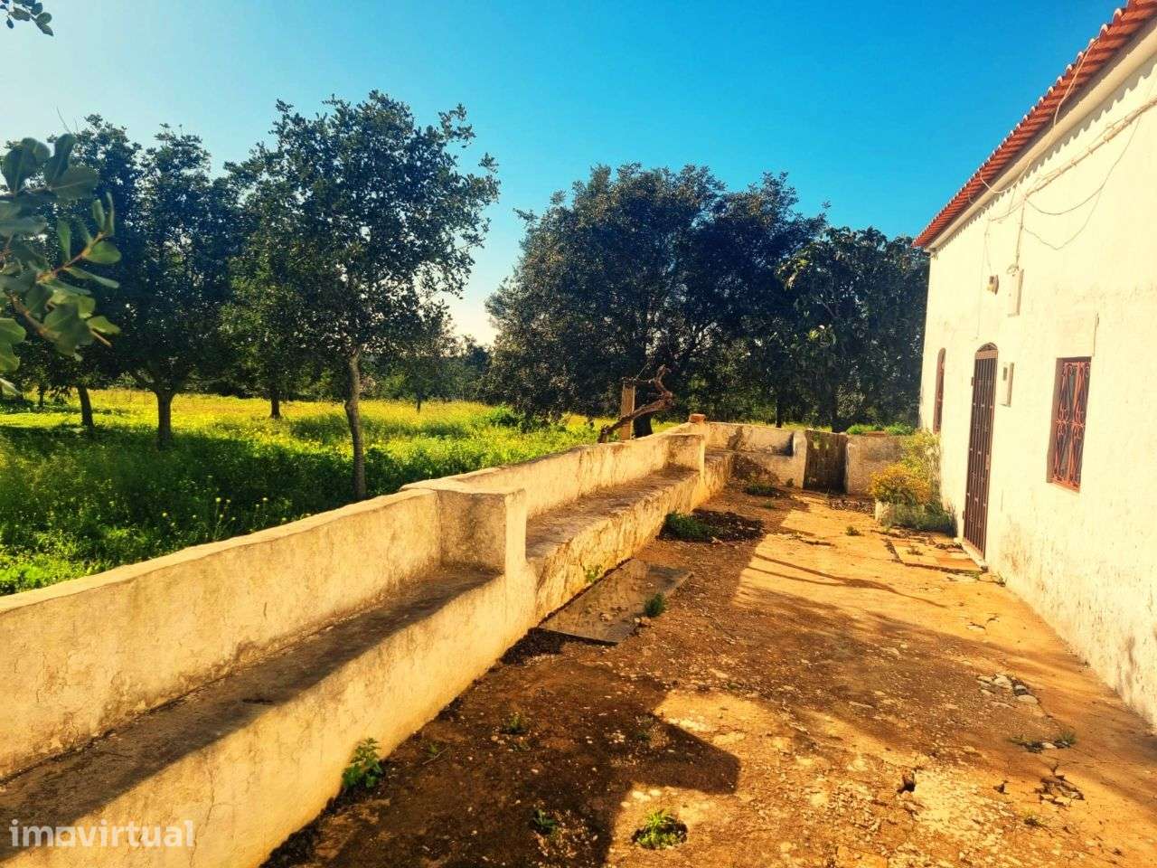 Moradia Rústica com Terreno 5 hectares - Canais Albufeira - Grande imagem: 2/9