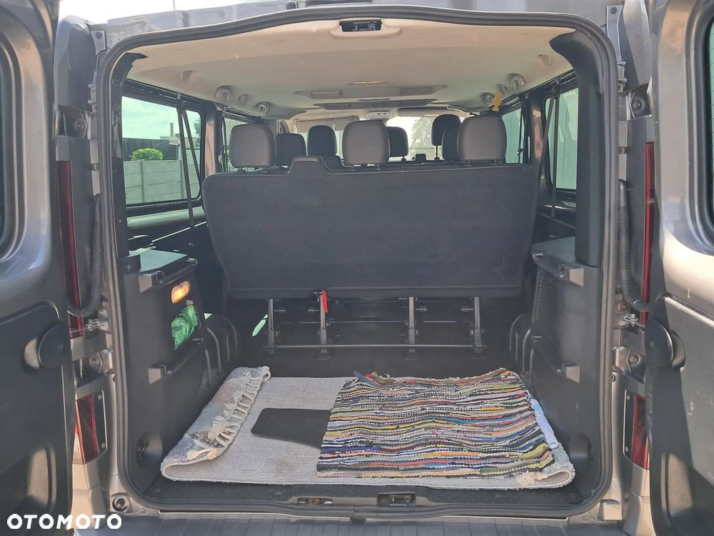 Opel Vivaro L2H1 2,9t Sport - 4
