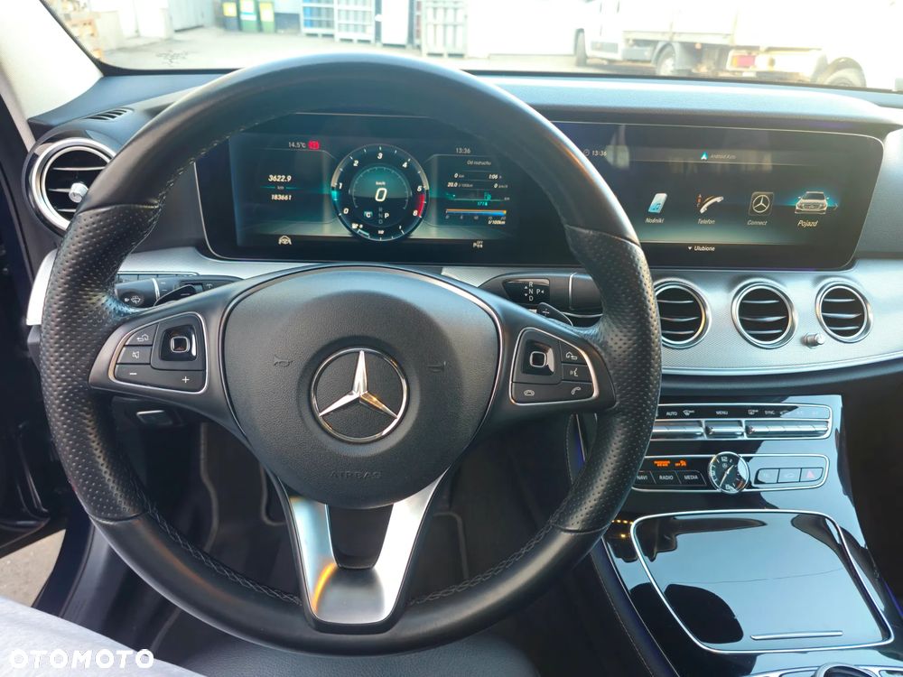 Mercedes-Benz Klasa E 200 d 9G-TRONIC Exclusive - 13