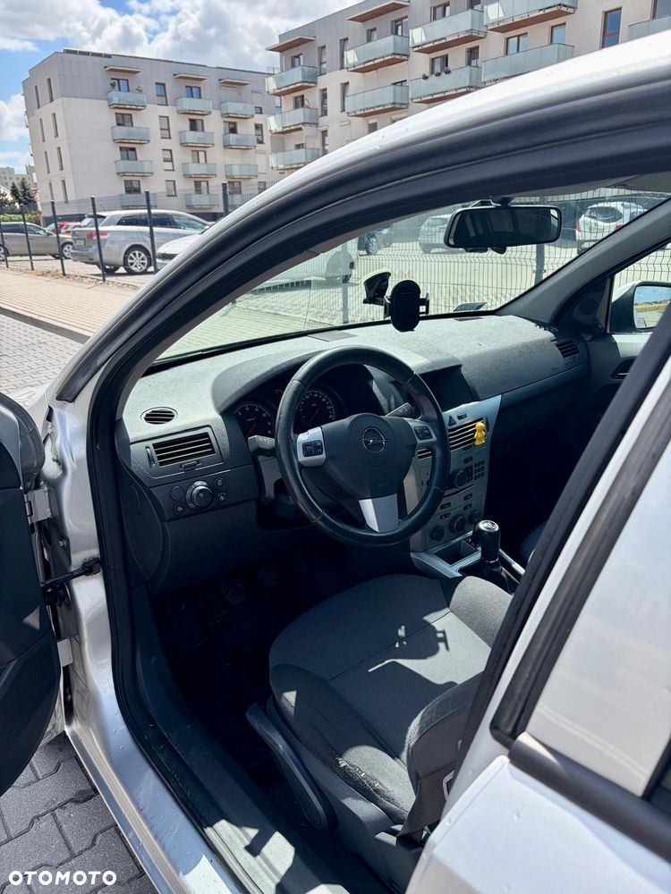 Opel Astra 1.6 Enjoy - 6