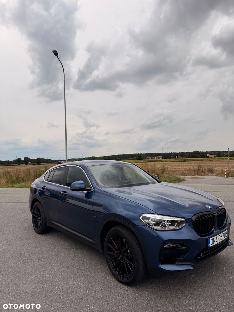BMW X4 xDrive20i GPF Business Edition sport - 4