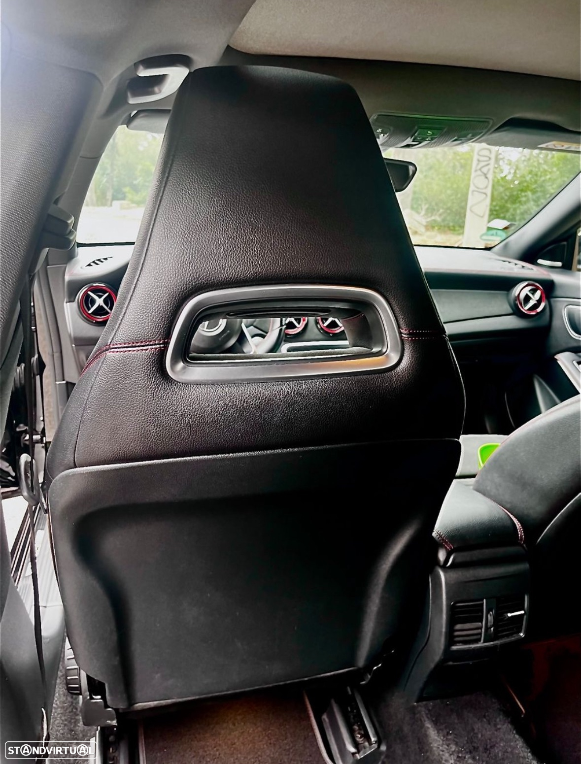 Mercedes-Benz CLA 45 AMG 4Matic Shooting Brake Speedshift 7G-DCT - 17
