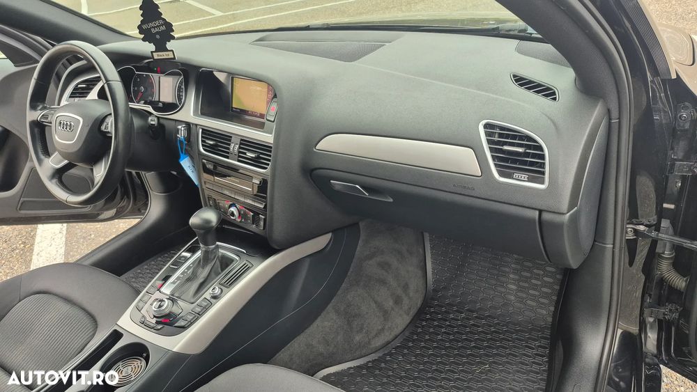 Audi A4 2.0 TDI DPF multitronic Attraction - 12