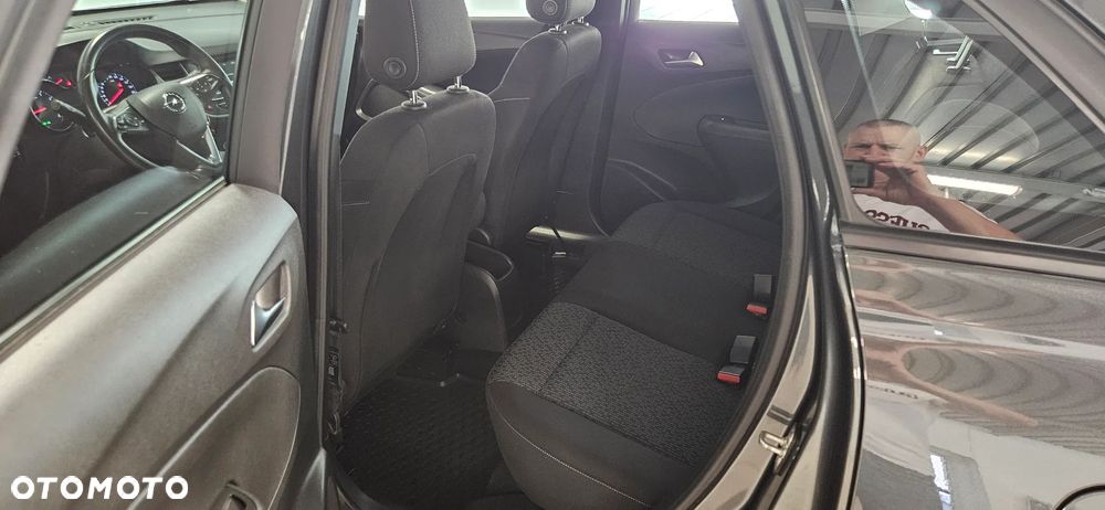 Opel Crossland X 1.2 T Enjoy S&S - 11