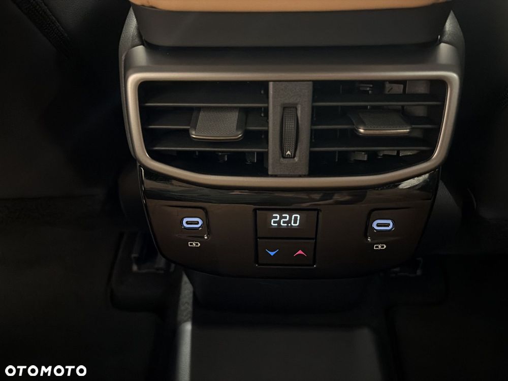 Lexus RX 450h+ Prestige - 18