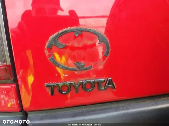 Toyota FJ Cruiser 4.0 4x4 - 16