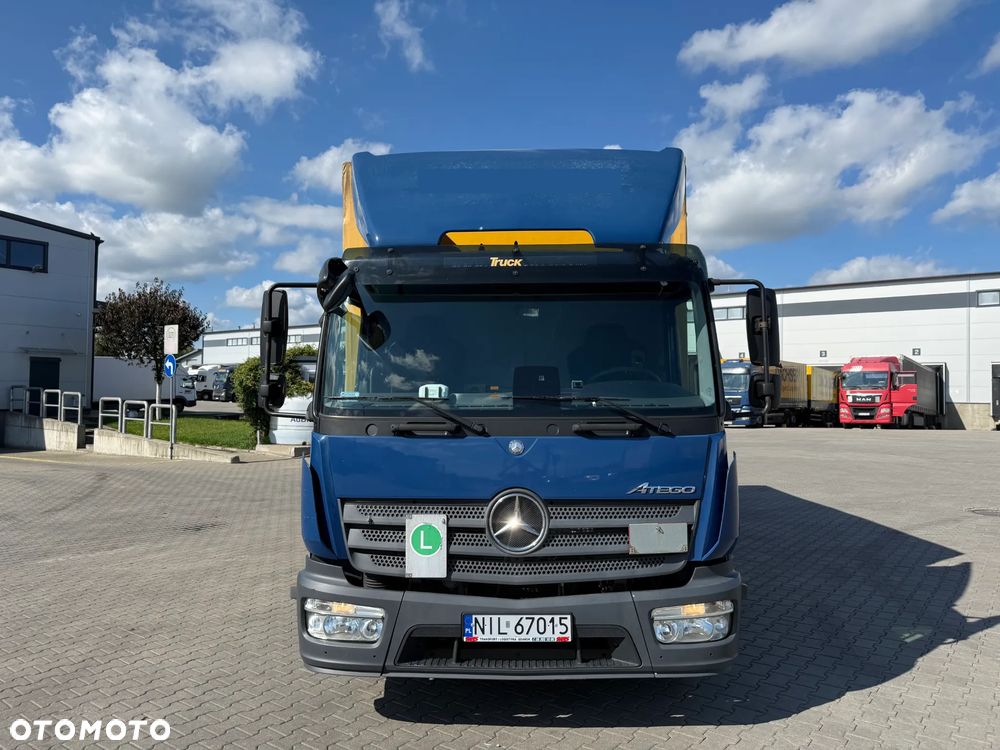 Mercedes-Benz Atego 818