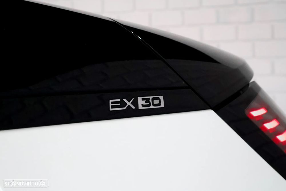 Volvo EX30 69 kWh Single Motor Extended Range Plus - 7